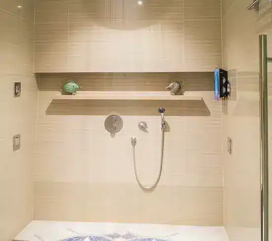 Shower @ Singapore Airport - Terminal 2 - Image 3