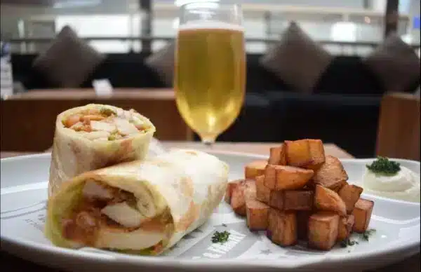 Pool, Jacuzzi, Steam Room & Shower + Lounge @ DXB -Terminal 3 - Image 2