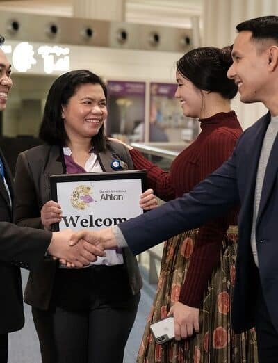 Transit Meet & Greet Service - Deluxe Package @ Dubai Airport