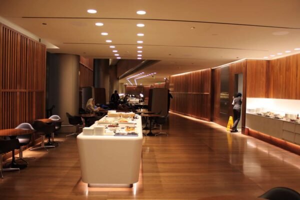 Oryx Lounge at Doha Airport Terminal 1 - Image 3